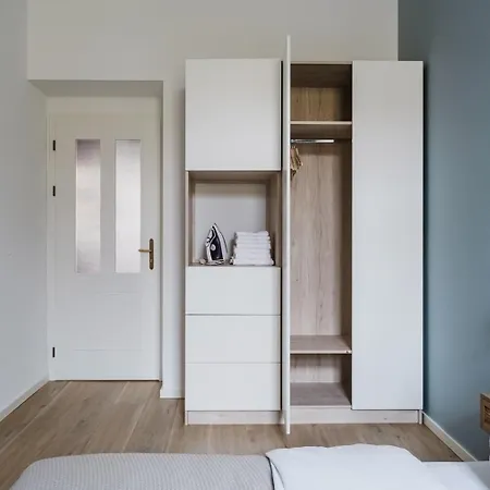 דירה Blueground Vinohrady Balcony Luxury Area Prg-32 *